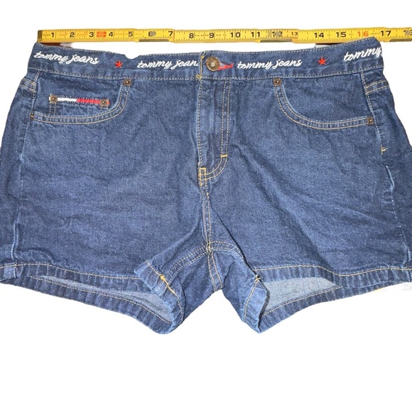 Tommy Hilfiger Vintage Y2K 90’s Preppy Embroidered Logo Denim Shorts - Picture 12 of 15